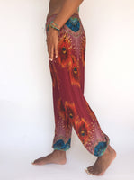 Drawstring pants with feather pattern
